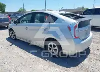 2015 Toyota PRIUS фото