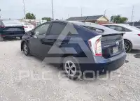 2015 Toyota PRIUS фото
