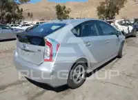 2015 Toyota PRIUS фото