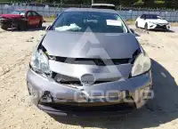 2015 Toyota PRIUS photo