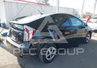 2015 Toyota PRIUS фото