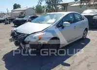 2015 Toyota PRIUS фото