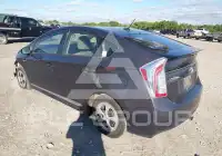 2015 Toyota PRIUS photo