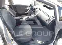 2015 Toyota PRIUS фото