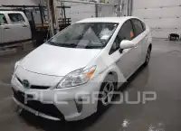 2015 Toyota PRIUS photo
