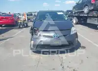 2015 Toyota PRIUS photo