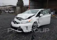 2015 Toyota PRIUS photo