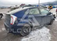 2015 Toyota PRIUS фото