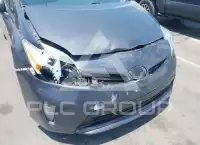 2015 Toyota PRIUS фото