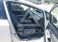 2015 Toyota PRIUS фото