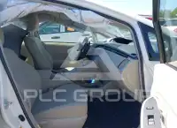 2015 Toyota PRIUS photo