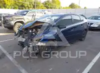 2015 Toyota PRIUS фото
