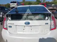 2015 Toyota PRIUS фото