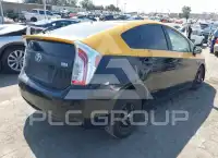 2015 Toyota PRIUS photo