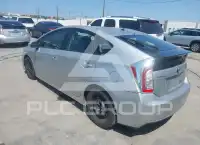 2015 Toyota PRIUS photo