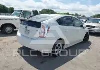 2015 Toyota PRIUS фото