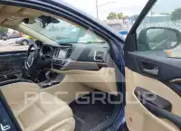 2015 Toyota Highlander фото