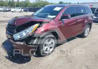 2015 Toyota Highlander фото