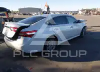 2015 Toyota AVALON photo