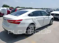 2015 Toyota AVALON photo