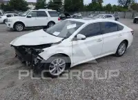 2015 Toyota AVALON photo