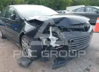 2015 Toyota AVALON photo