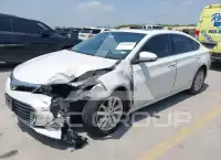 2015 Toyota AVALON photo