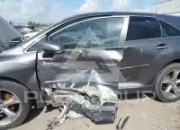 2015 Toyota VENZA photo