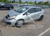 2015 KIA Rio фото