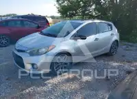 2015 KIA Forte фото