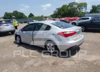 2015 KIA Forte фото