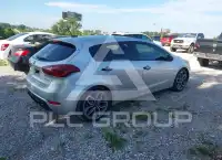 2015 KIA Forte фото