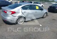2015 KIA Forte photo