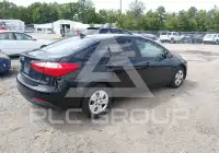 2015 KIA Forte photo