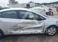 2015 KIA Forte photo