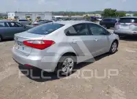 2015 KIA Forte фото
