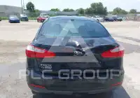 2015 KIA Forte photo