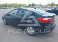 2015 KIA Forte photo