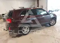 2015 KIA Sorento photo