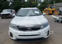 2015 KIA Sorento photo