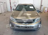 2015 KIA Sorento photo