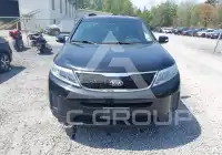 2015 KIA Sorento photo
