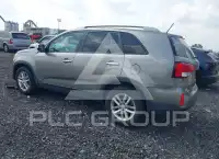 2015 KIA Sorento фото