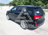 2015 KIA Sorento photo