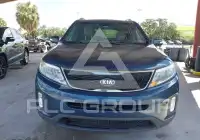 2015 KIA Sorento photo
