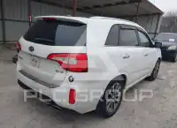 2015 KIA Sorento photo