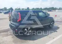 2015 KIA Soul фото