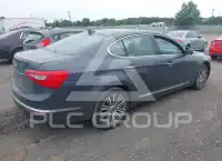 2015 KIA Cadenza photo