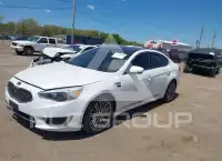 2015 KIA Cadenza photo