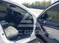 2015 KIA Cadenza photo